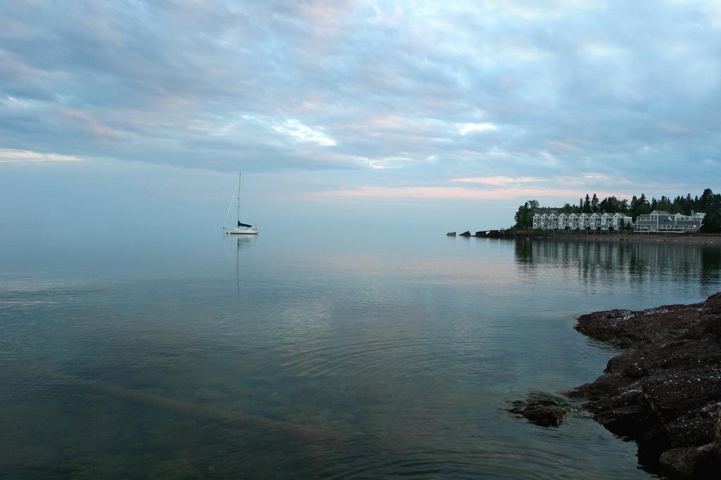 Bluefin Bay On Lake Superior Tofte Esterno foto