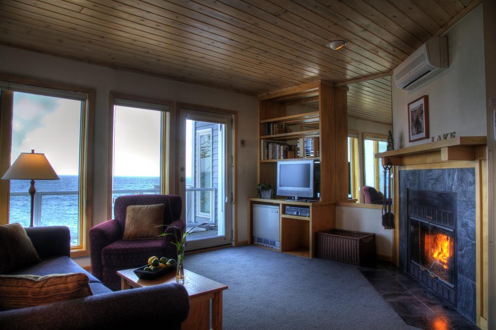 Bluefin Bay On Lake Superior Tofte Esterno foto